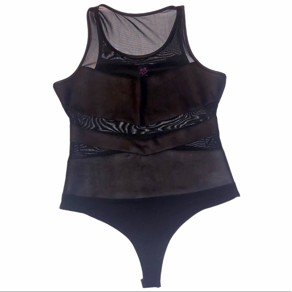 NWT- 2B bebe bodysuit